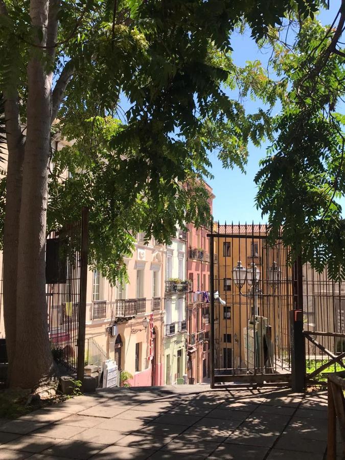 Casa Minu Santa Chiara Hotell Cagliari Exteriör bild